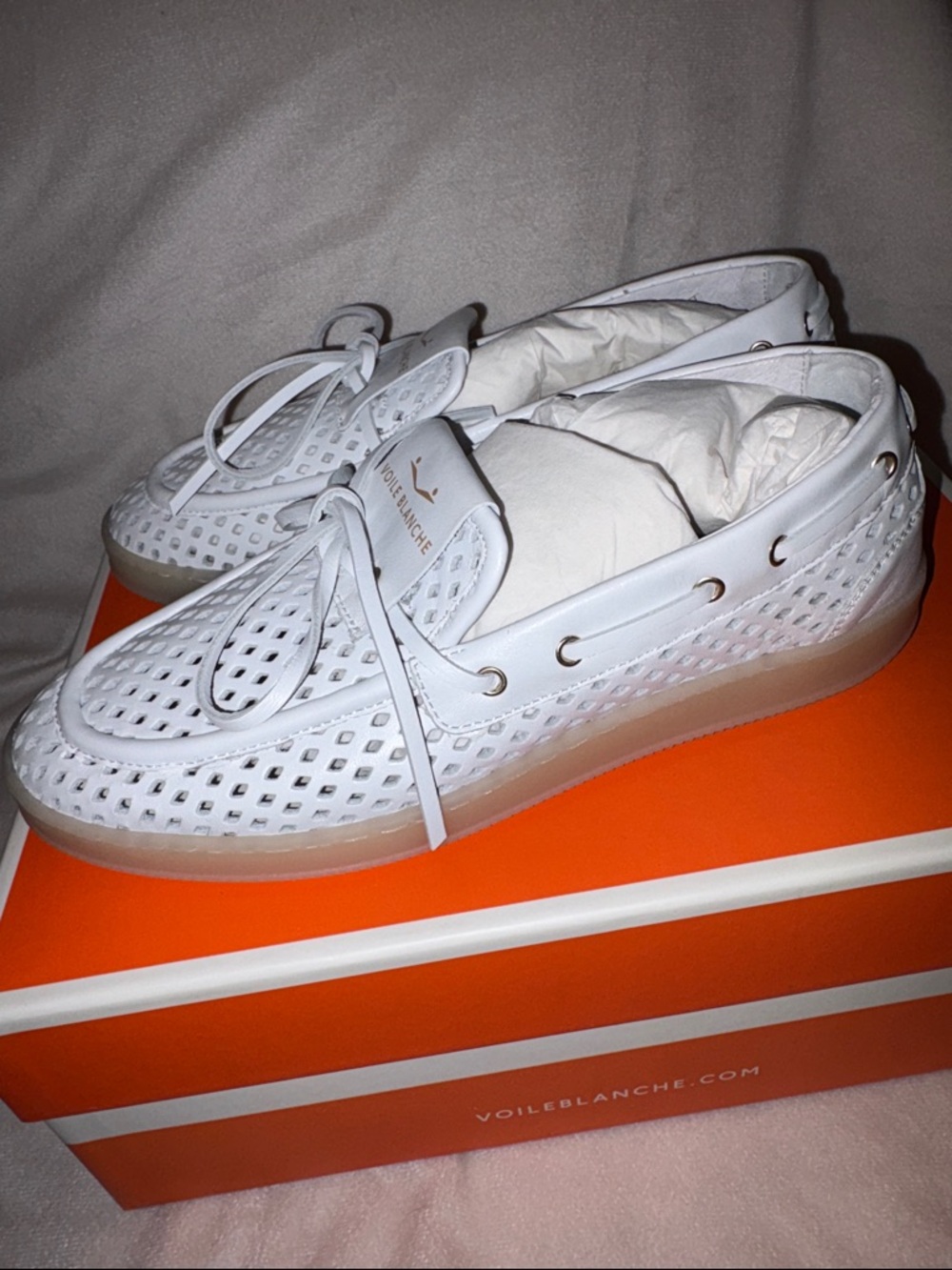 NWT VOILE BLANCHE Olivia Wind Boat Shoe in White - Picture 13 of 16